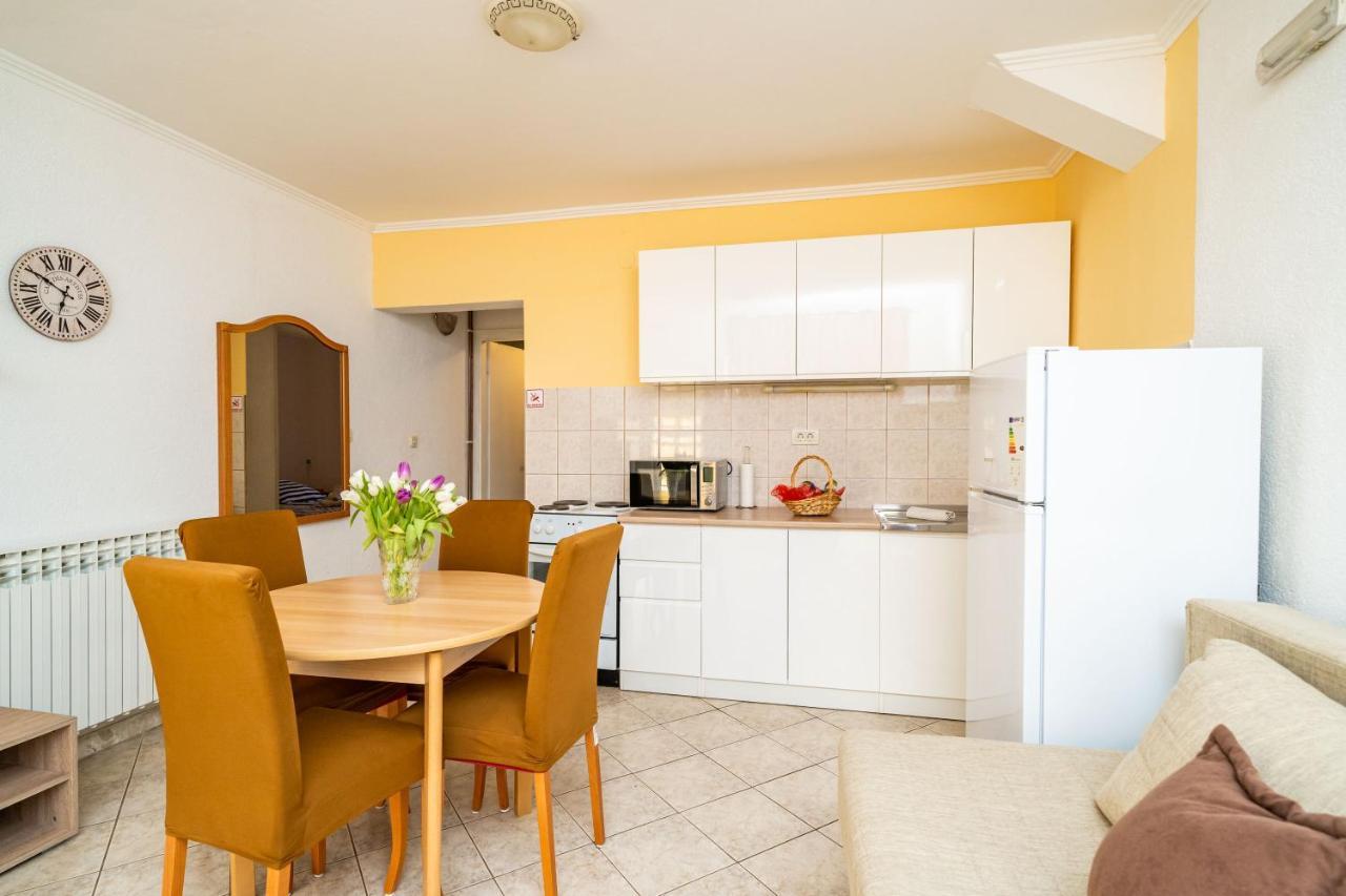 Apartmani Niki Zvekovica Cavtat Esterno foto