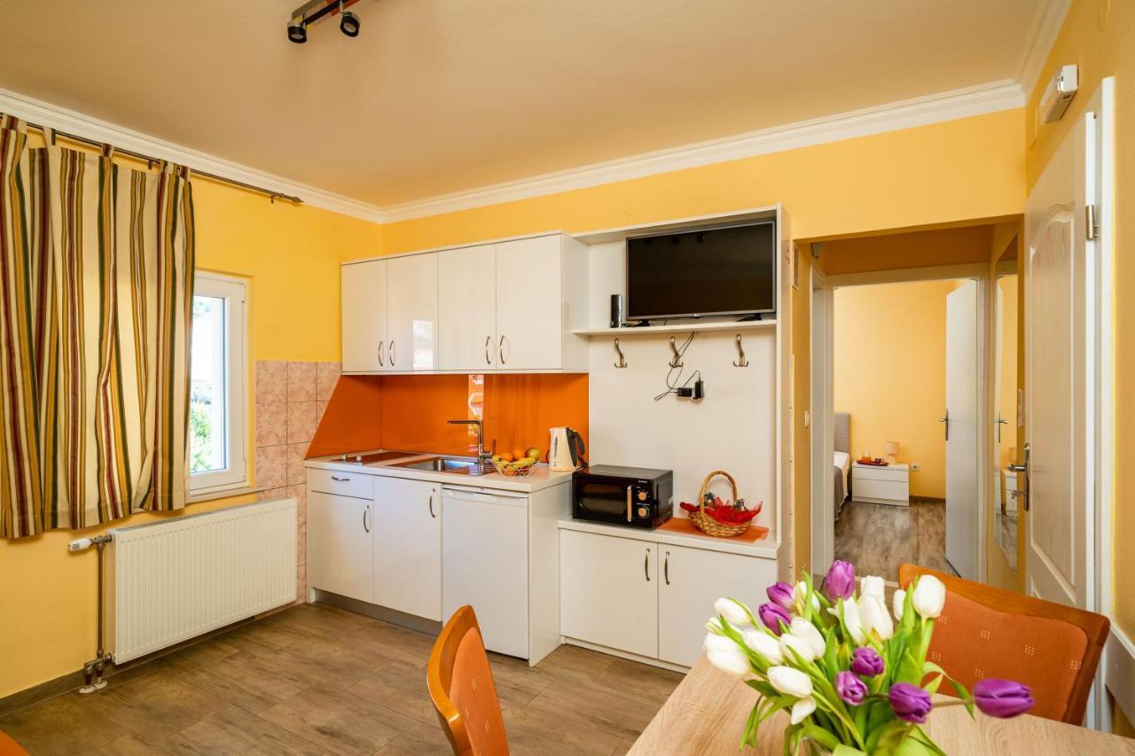 Apartmani Niki Zvekovica Cavtat Esterno foto