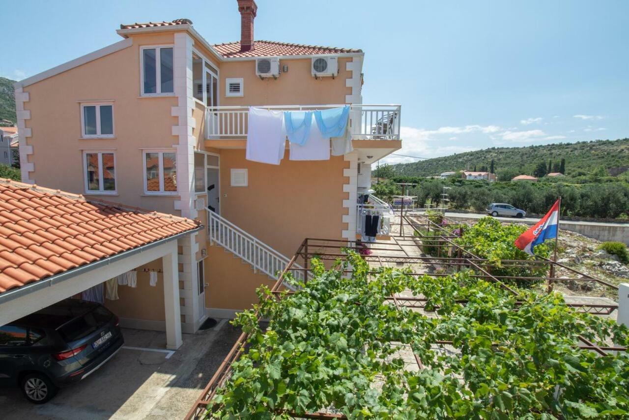 Apartmani Niki Zvekovica Cavtat Esterno foto