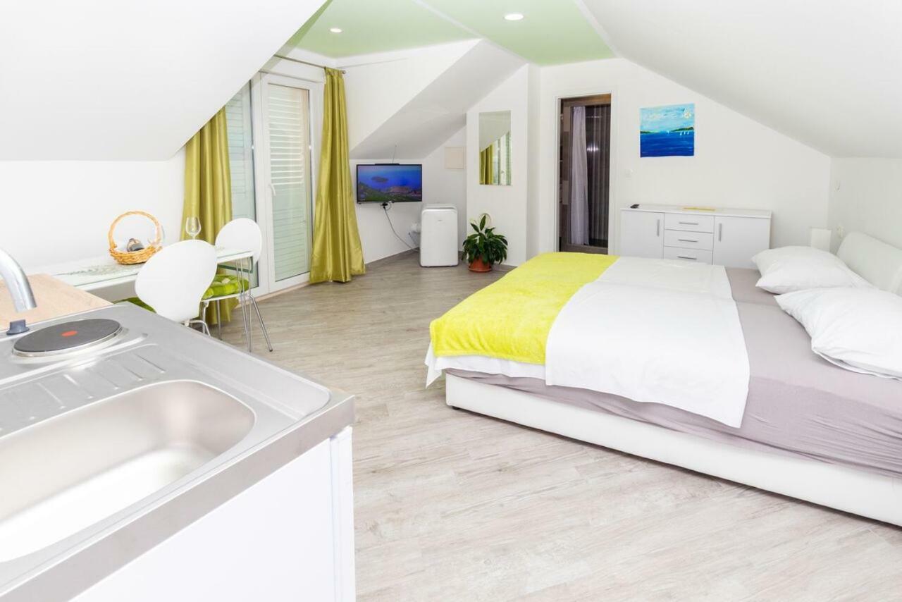Apartmani Niki Zvekovica Cavtat Esterno foto